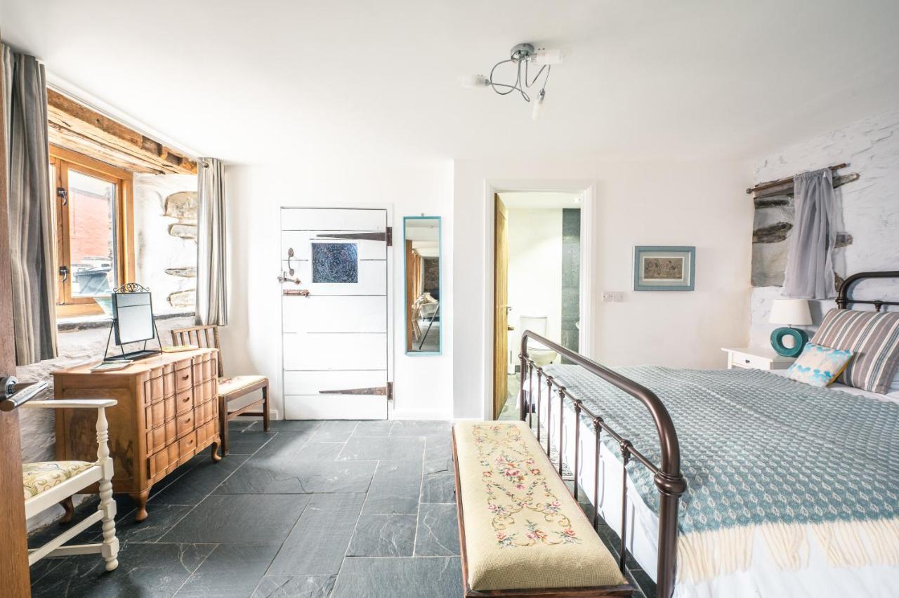 St Davids Hideaway With Roll-Top Bath & Log Burner Exterior foto