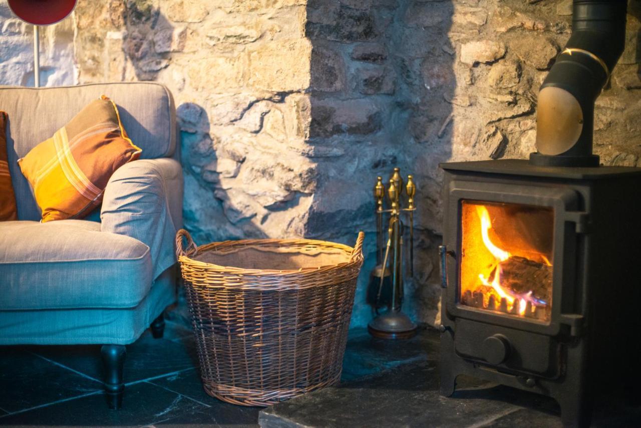 St Davids Hideaway With Roll-Top Bath & Log Burner Exterior foto